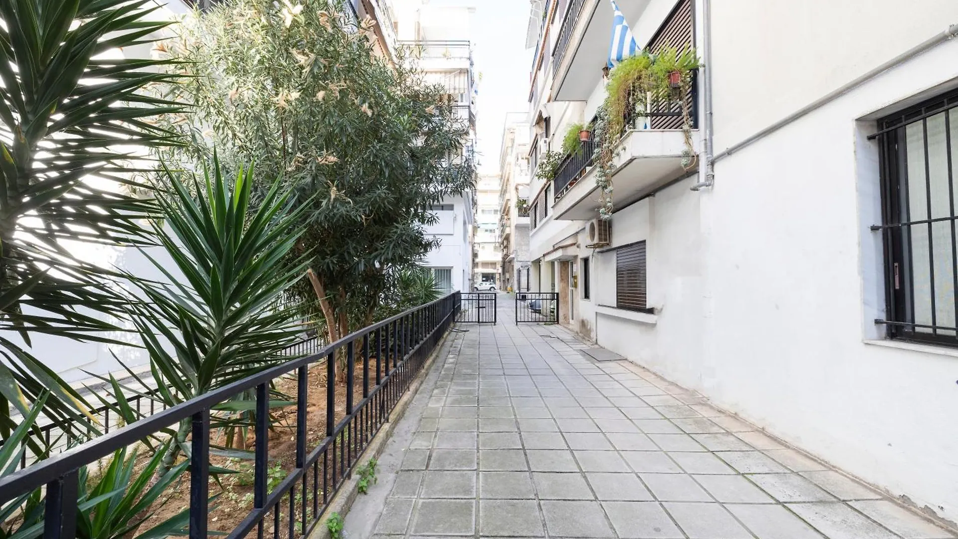 Apartment Four Reasons Apts Ntepo Thessaloniki
